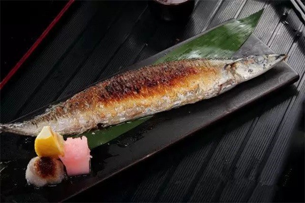 心里海匠烤秋刀鱼